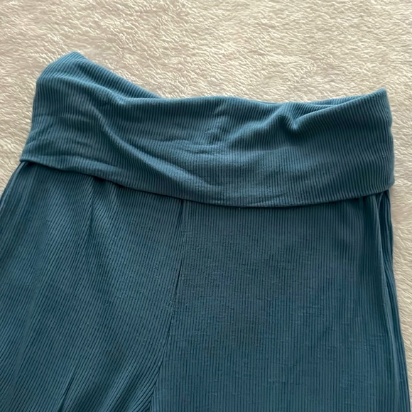 Aerie Real Soft Foldover Flare Leggings - Size Small - Picture 2 of 8